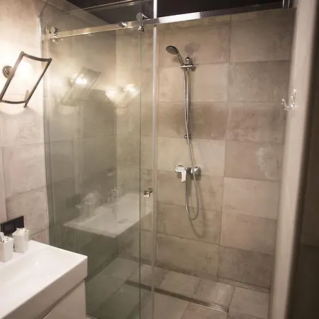 דירה Vysoka Khata1 לבוב